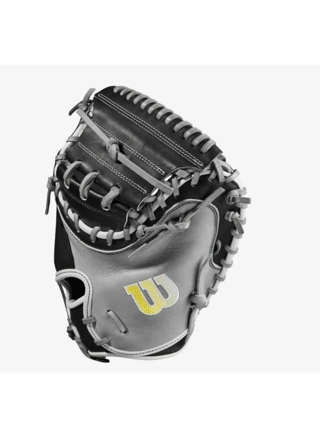 Wilson A2000 M2 Grey/Black 33.5-inch Baseball Catcher's Mitt 5 Wilson A2000 M2 Grey/Black 33.5-inch Baseball Catcher's Mitt - Image 3
