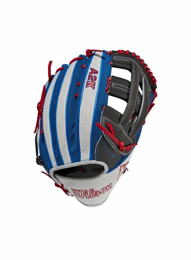 Wilson A2K Mookie Betts Game Model (OF) LHT 12.5 Black/White SS/Royal/Red 3 Wilson A2K Mookie Betts Game Model (OF) LHT 12.5 Black/White SS/Royal/Red